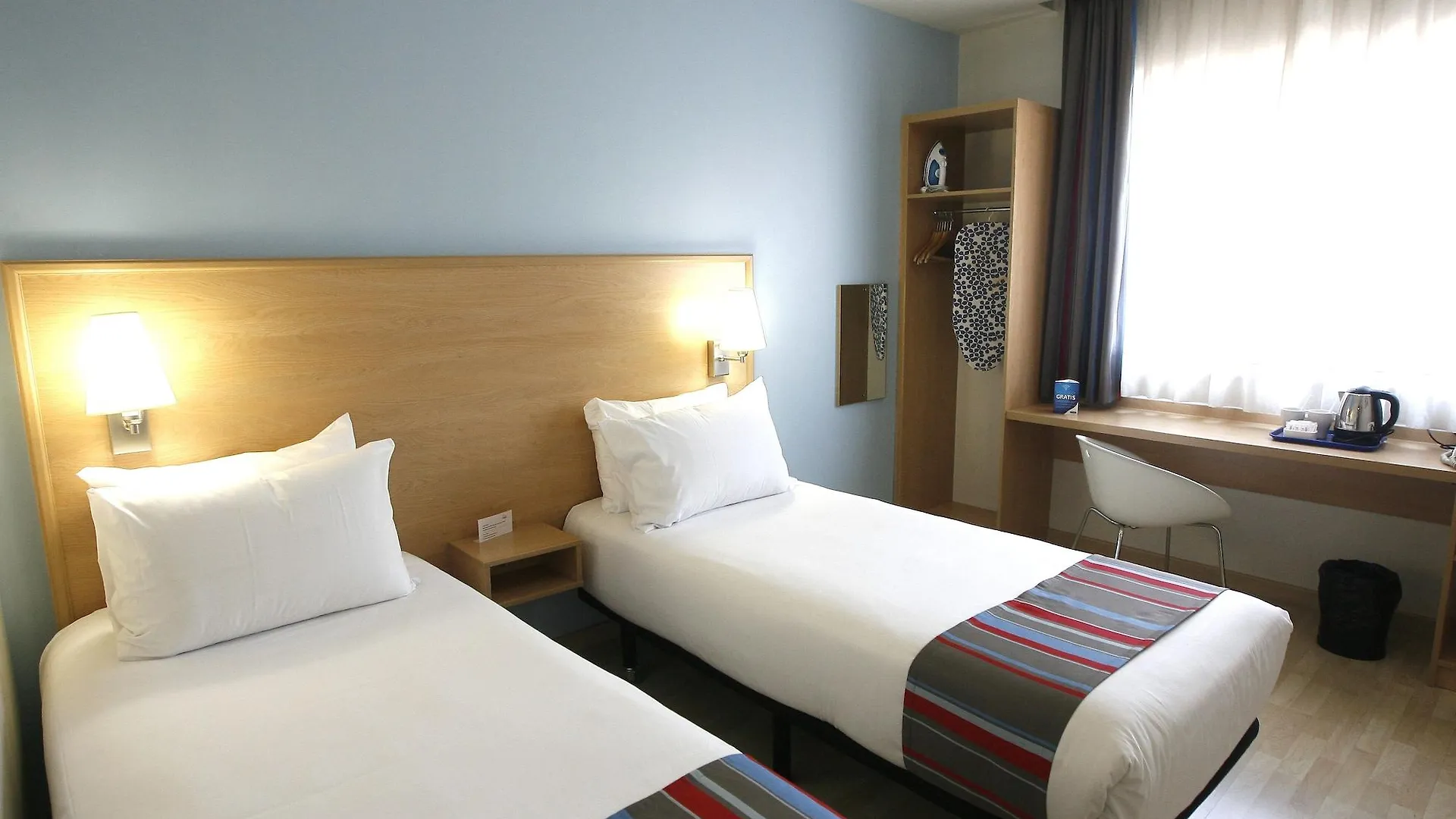 *** Hotel Travelodge Barcelona Fira L'Hospitalet de Llobregat Spain