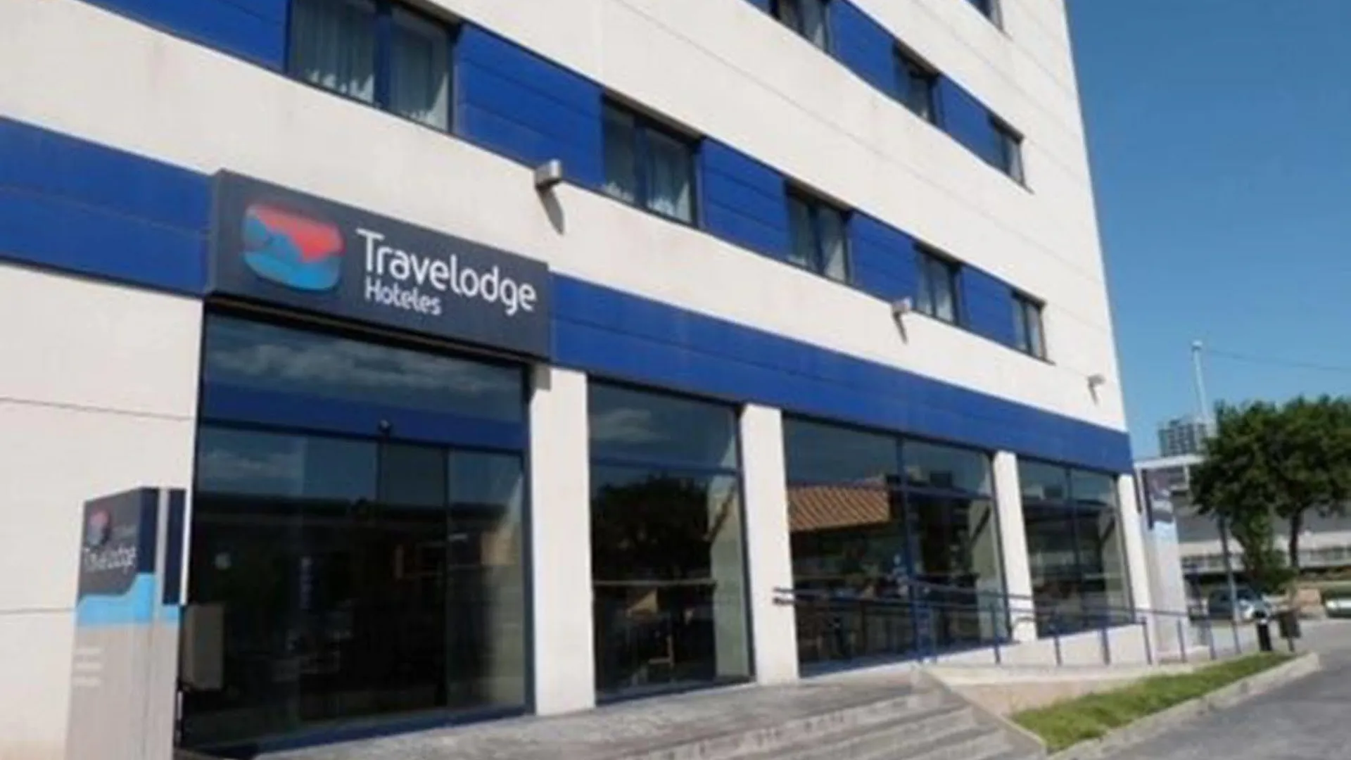 Travelodge Barcelona Fira L'Hospitalet de Llobregat 3*,  Spain